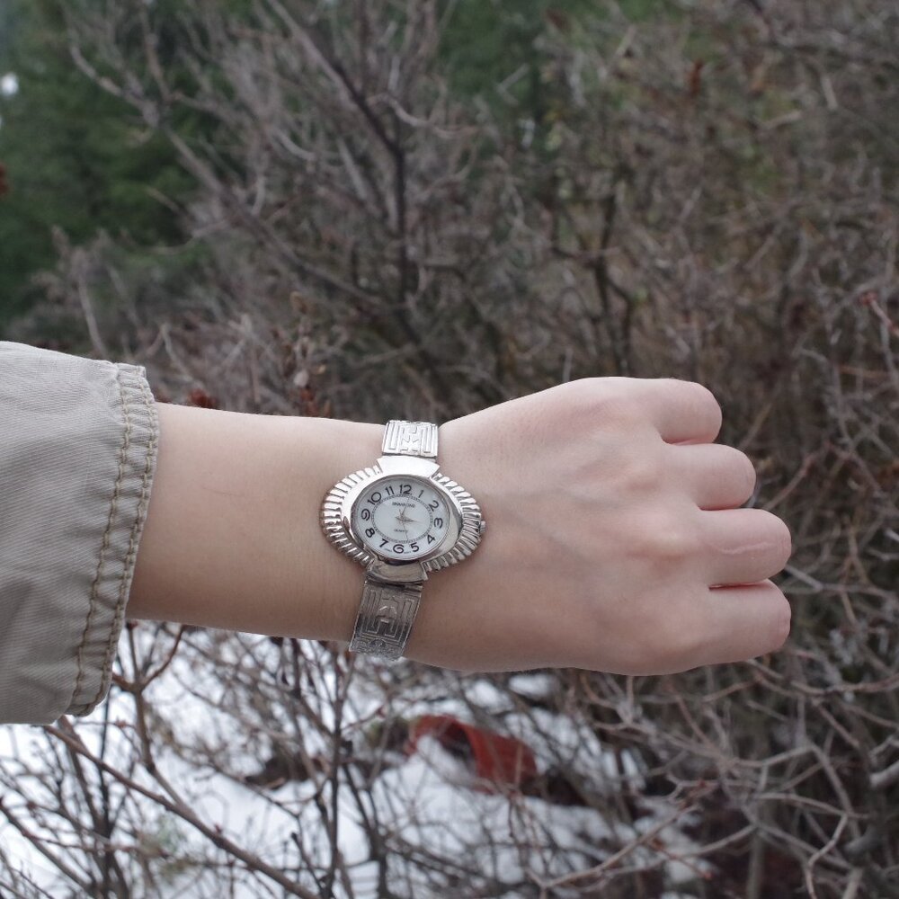 Vintage Silver Plated Mother Of Pearl Shannon Ladies Wrist Watch